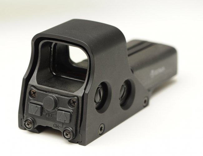 EOTech2.JPG