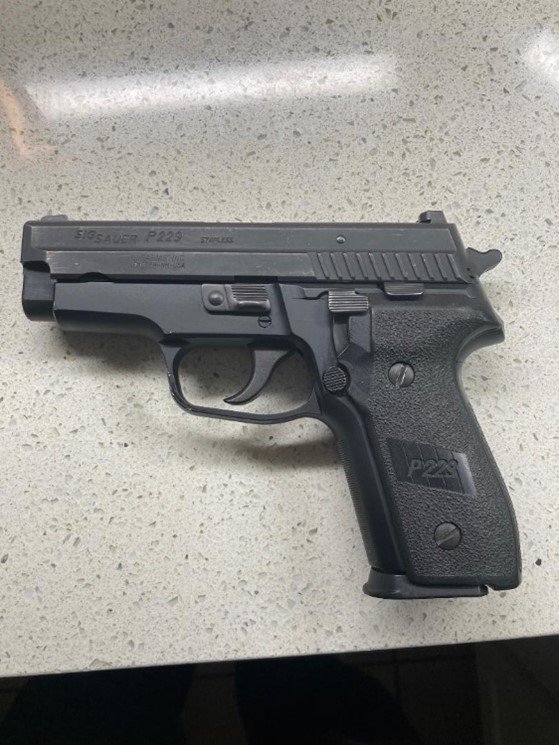 Sig P229 40 Without Railfor Those In The Nicevillecrestview Area This Tuesday Florida 3388