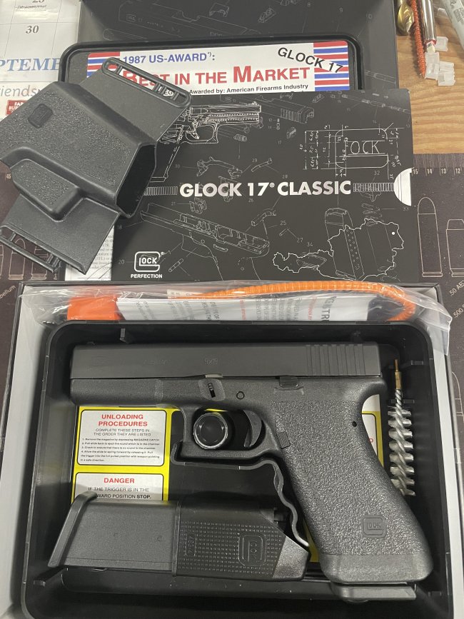 Glock 17 Classic Gen1 (Crestview)