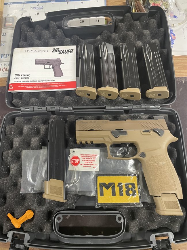 Sig Sauer M18, Coyote Brown 9mm