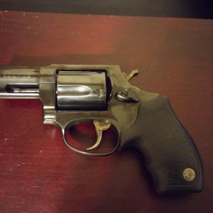 Snub-Nose Taurus .357 Magnum/.38 Special